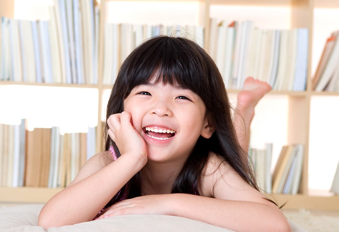 Dr. Sam Skurie offers fluoride treatments near Highland Park, IL to fight against the acids that cause cavities and tooth decay near Highland Park, IL. Fluoride Treatment in Highland Park, IL